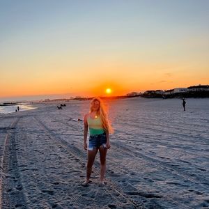 Meet your Posher, Taylor